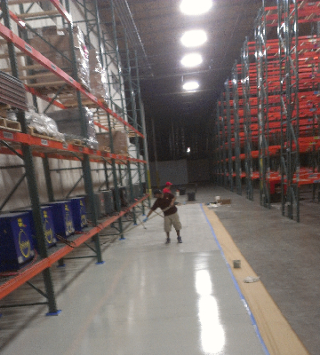 Inland Empire warehouse commercial building cleaning